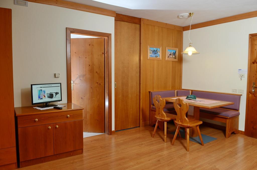סן מרקו די קסטרוזה Ski Residence חדר תמונה