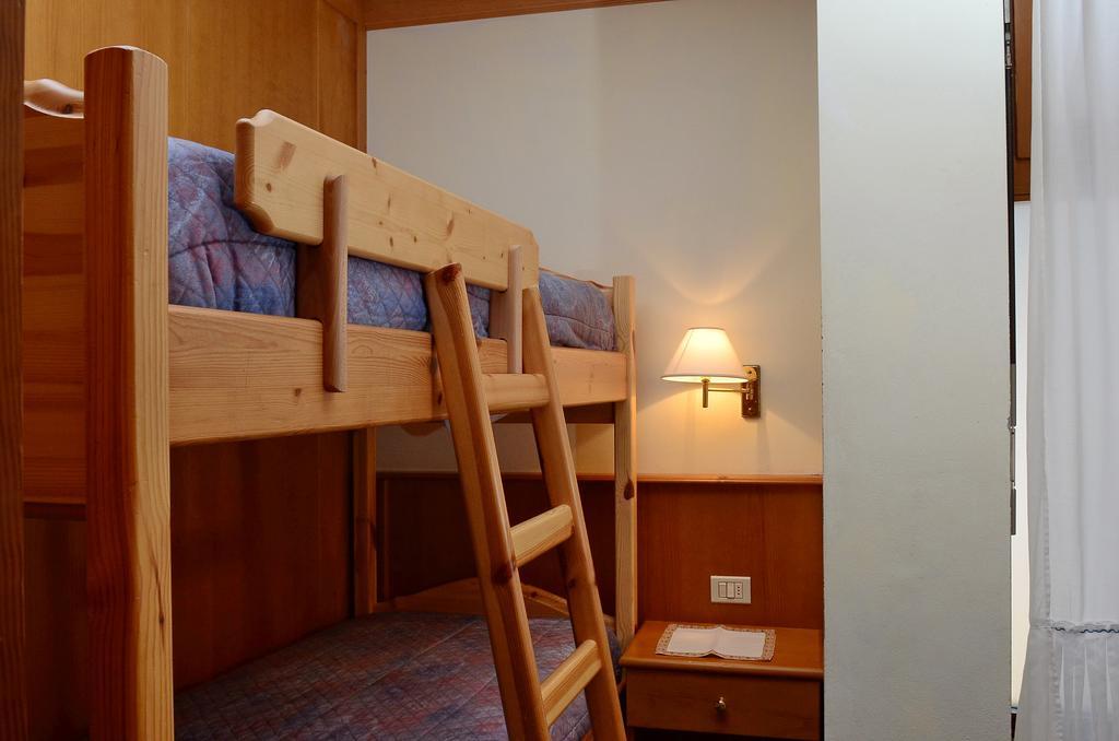 סן מרקו די קסטרוזה Ski Residence חדר תמונה