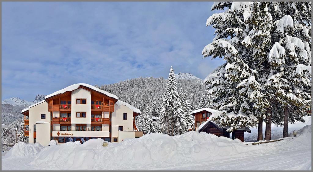 סן מרקו די קסטרוזה Ski Residence מראה חיצוני תמונה